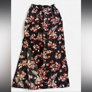 ⭐️LONG SKIRT⭐️